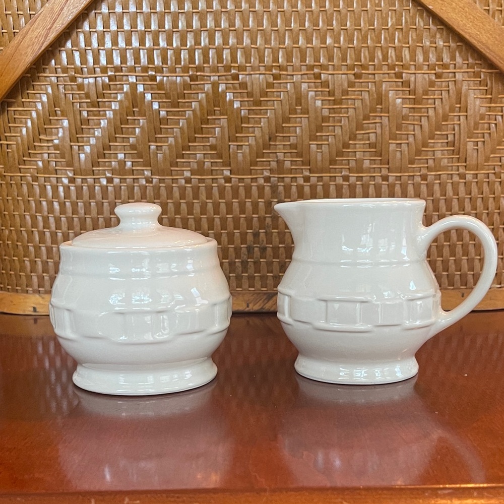 Longaberger Cream Sugar Set in White